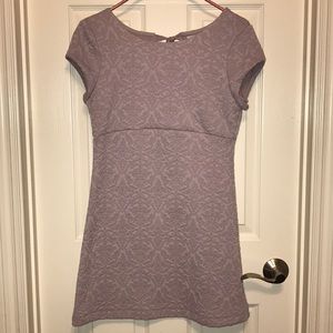 Lilac short sleeved keyhole tie back dress - s